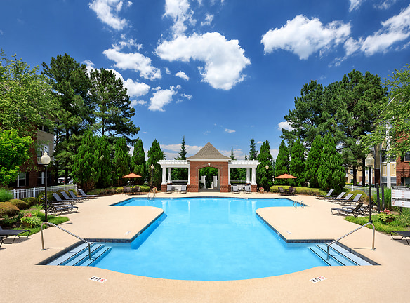 Bexley Square At Concord Mills Luxury Apartments - Concord, NC