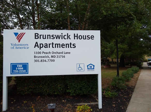 Brunswick House Apartments - Brunswick, MD