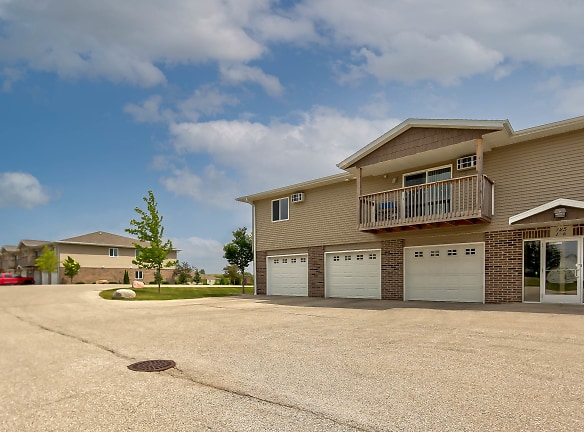Meadow Springs Apartments - Jefferson, WI