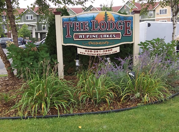 The Lodge At Pine Lakes Apartments - Sartell, MN