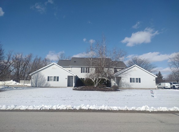 2210 Valley Rd - Plymouth, WI