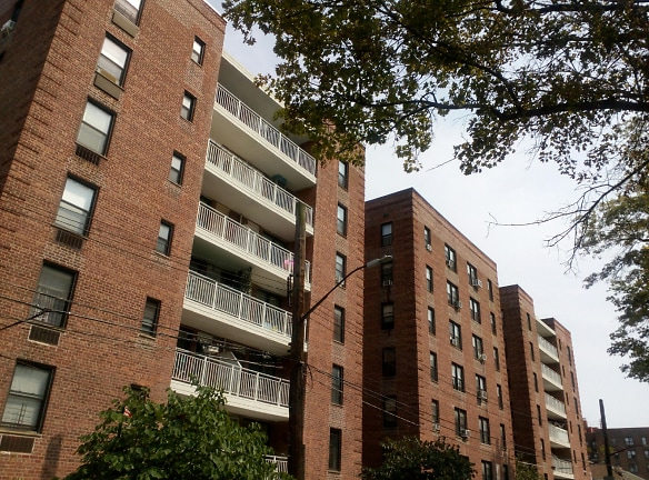 THE PASADENA Apartments - Brooklyn, NY
