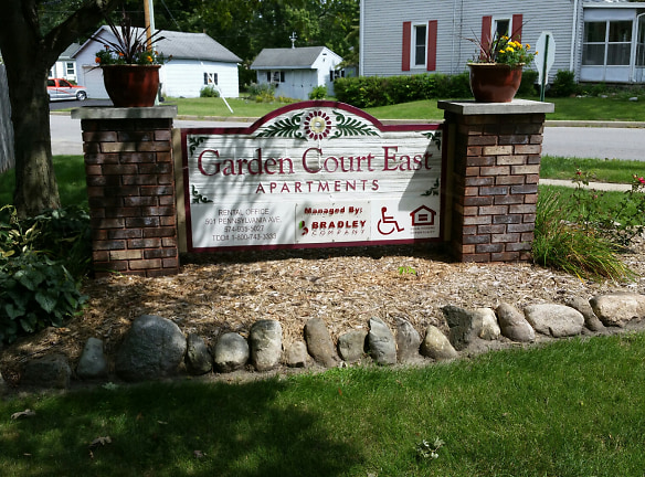 Garden Court East Apartments - Plymouth, IN