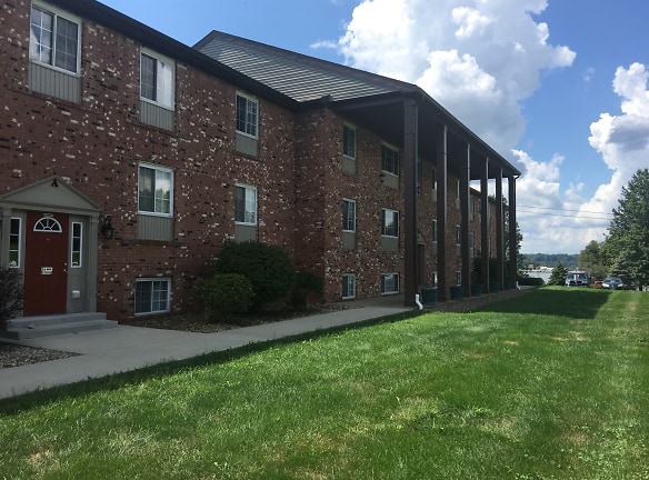 Brookside Village Apartments - Wadsworth, OH