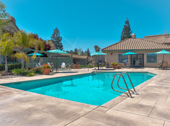 Hillcrest View Apartments - Antioch, CA