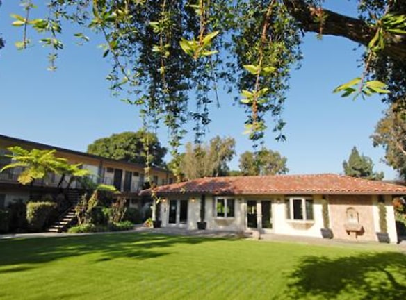 Rancho Monterey Apartments - Garden Grove, CA