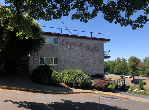 Curtis Hale Apartments - Portland, OR