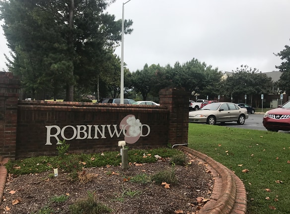 Robinwood Apartments - Wendell, NC