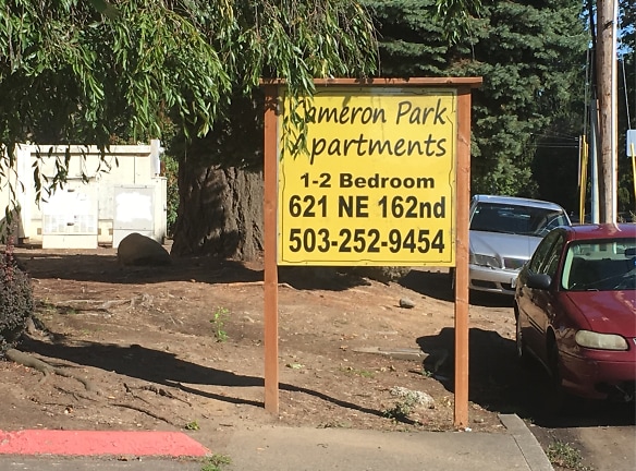 Cameron Park Apartments - Portland, OR
