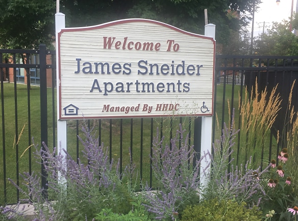 James Sneider Apartments - Chicago, IL