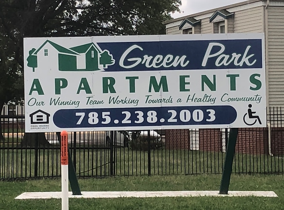 Green Park Apartments - Junction City, KS