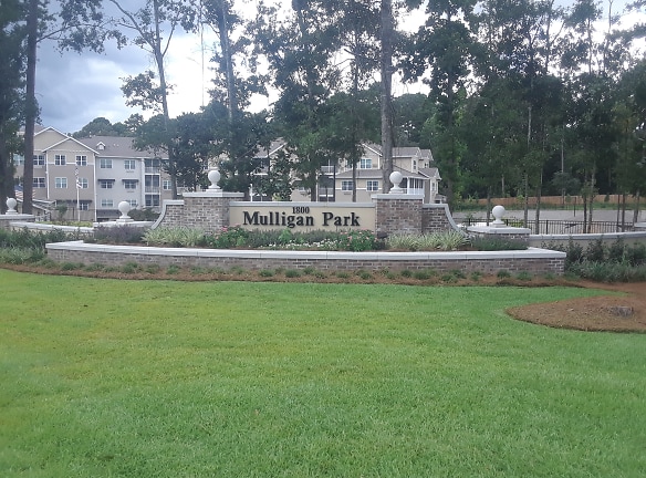 Mulligan Park Gracious Retirement Living Apartments - Tallahassee, FL