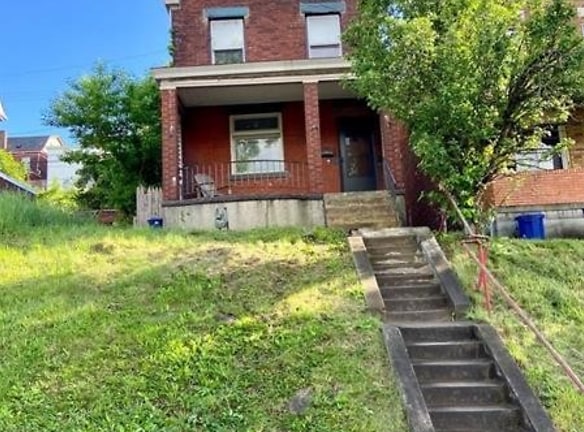 332 Moore Ave - Pittsburgh, PA