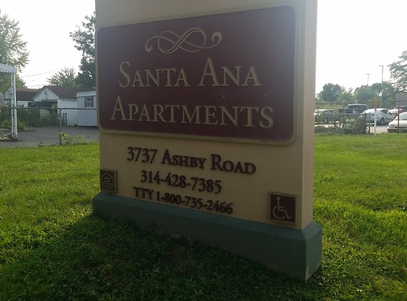 Santa Ana Apartments - Saint Ann, MO