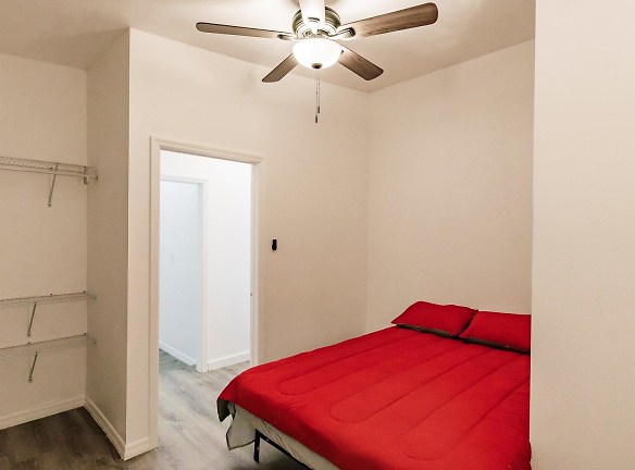 Room For Rent - Port Charlotte, FL