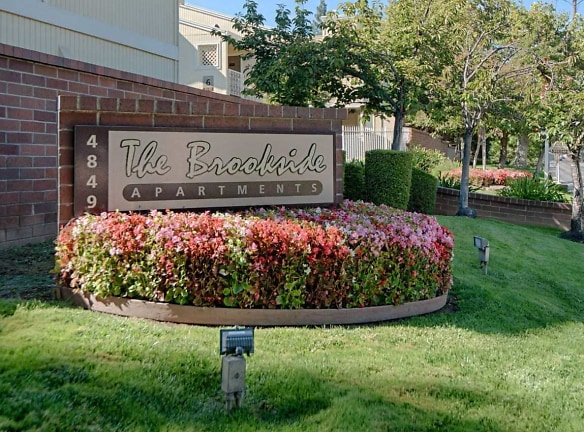The Brookside - Carmichael, CA