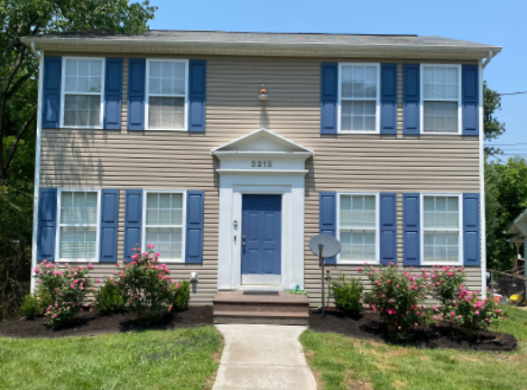 2215 Aster Rd - Knoxville, TN
