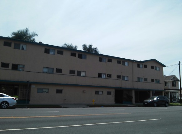 Vista Del Sol Apartments - Bellflower, CA