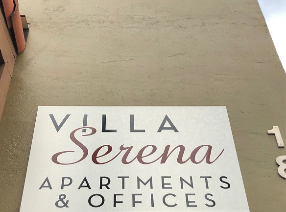 Villa Serena Apartments - Portland, OR
