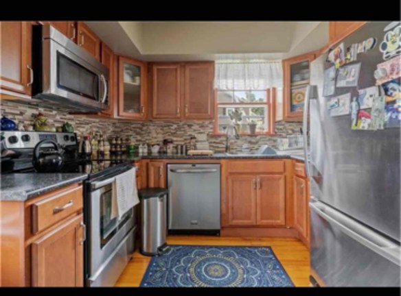 47 Clematis St unit 1 - Providence, RI