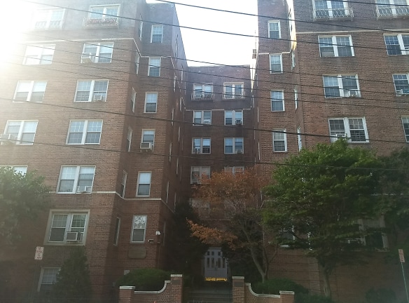 Kensington Apts. Apartments - New Rochelle, NY