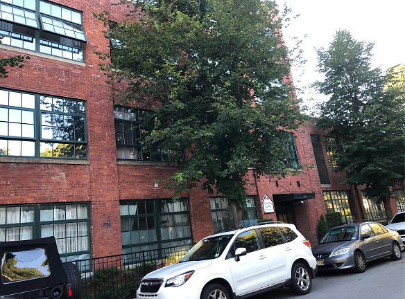 Silk Mill Lofts Apartments - Bloomfield, NJ