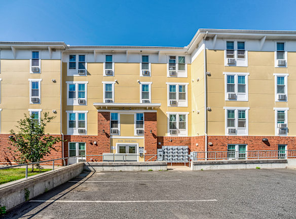 Liberty Commons Apartments - Waterbury, CT