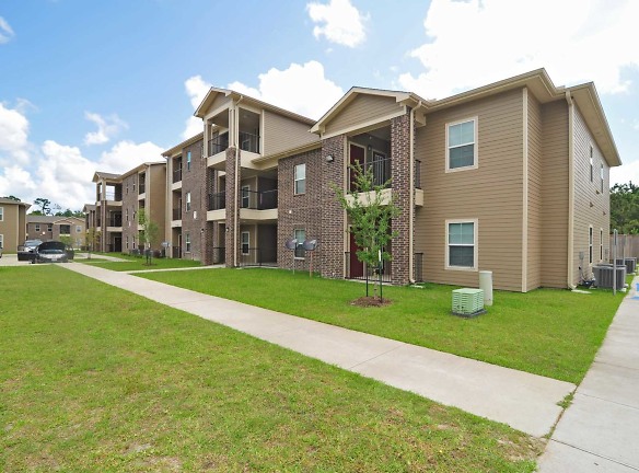 Willow Bend Apartments - Orange, TX