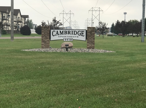 Cambridge Apartments - Fargo, ND