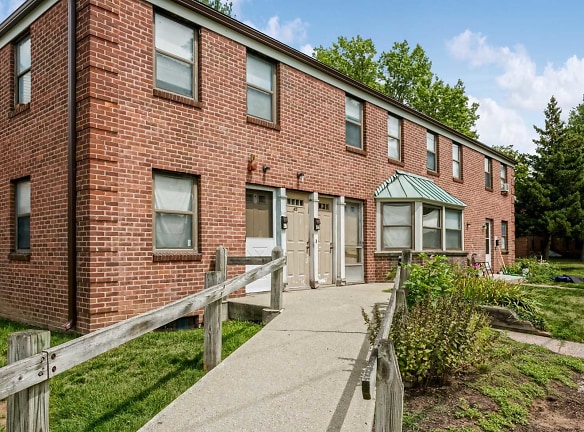 Beechwood Garden Apartments - New Haven, CT