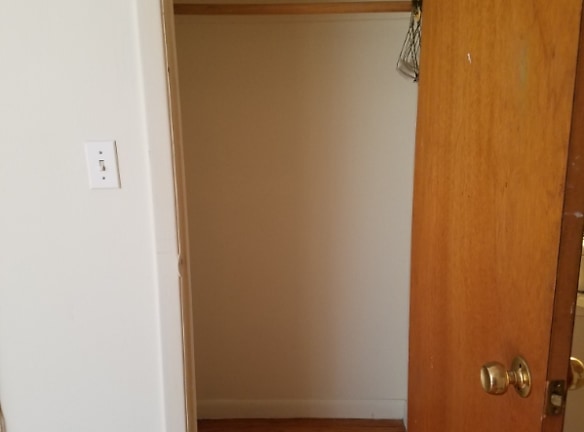 550 Whitney Ave unit 8 - New Haven, CT