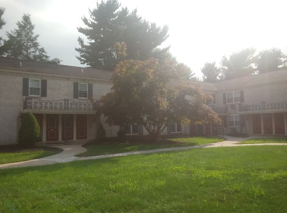 CherryHill Villas Apartments - Lancaster, PA