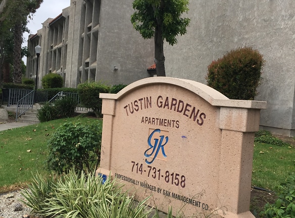 Tustin Gardens Apartments - Tustin, CA