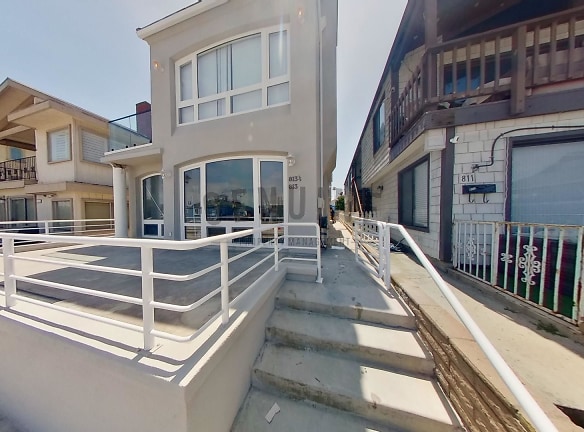 813 E Bay Ave unit 2 - Newport Beach, CA