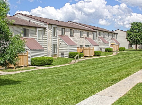 Pennswood Apartments & Townhomes - Harrisburg, PA