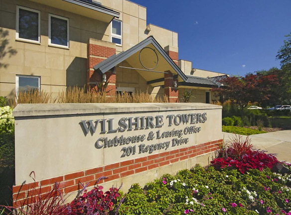 Wilshire Towers - Bloomingdale, IL