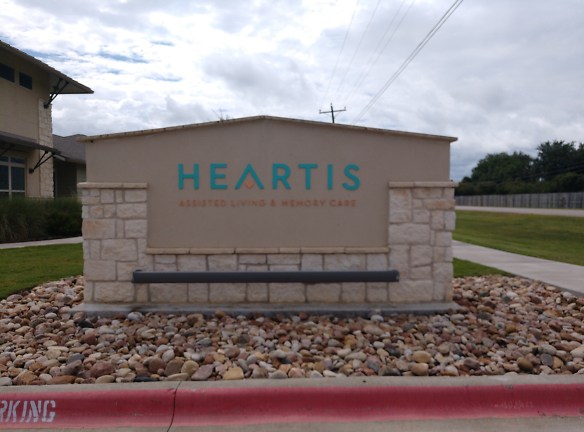 Heartis Waco Apartments - Woodway, TX