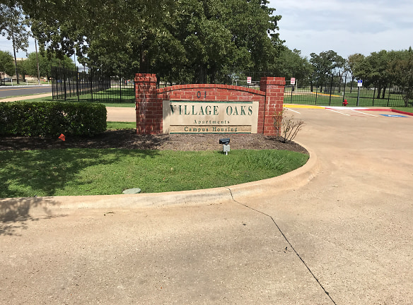 Village Oaks Apartments - Waco, TX