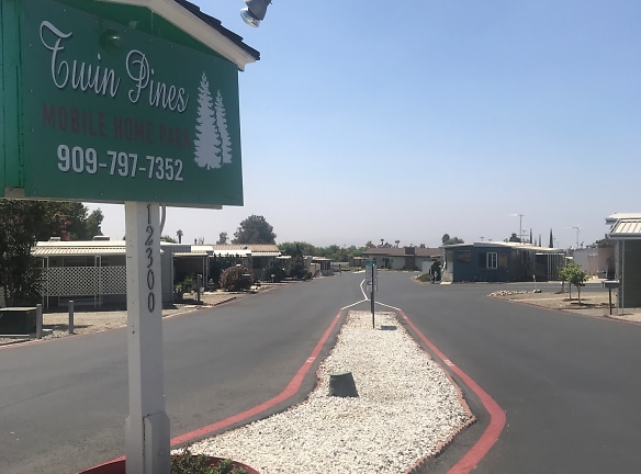 Twin Pines Mobile Home Park Apartments - Yucaipa, CA