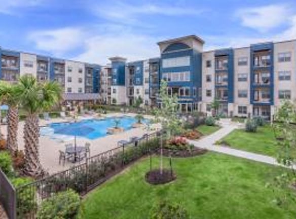 The Current Apartments - New Braunfels, TX