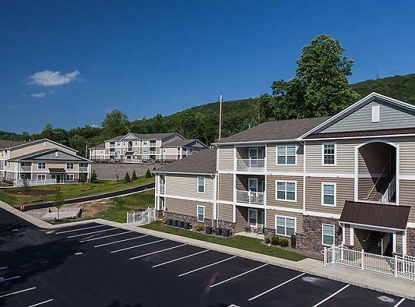 The Reserve At Paxton Creek Apartments - Harrisburg, PA