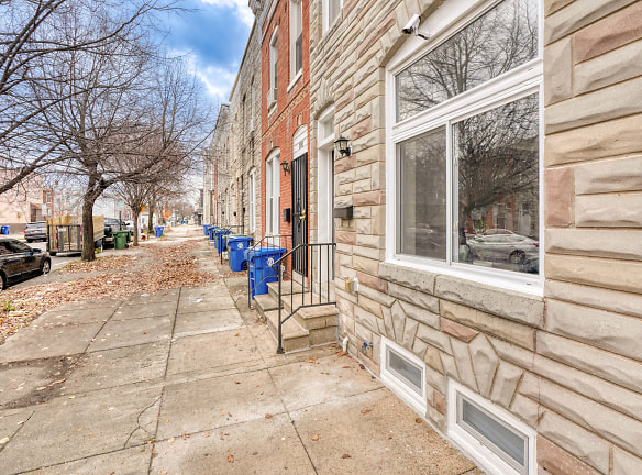 512 N Collington Ave - Baltimore, MD