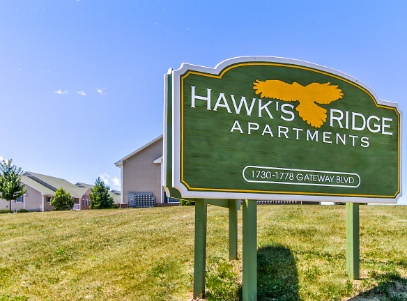 Hawk's Ridge Apartments - Beloit, WI