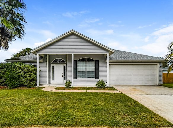 14002 Crestwick Ln E - Jacksonville, FL