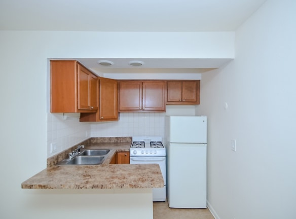 3356 N Halsted St unit P782 - Chicago, IL