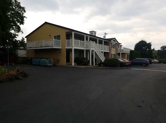 Waverly Manor Apartments - Lakewood, WA