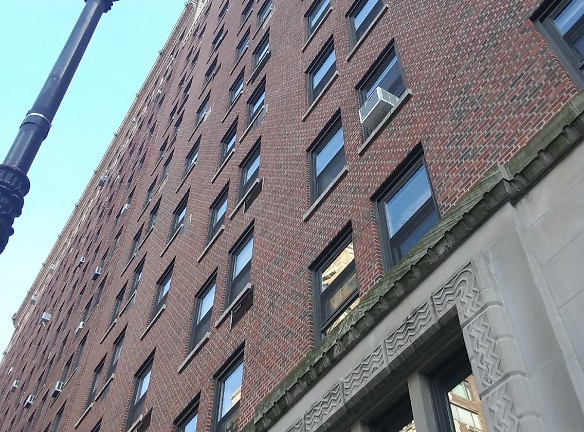 322 W 72nd 13b Apartments - New York, NY