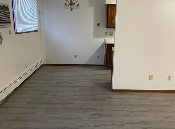 Western Avenue Properties Apartments - Sioux Falls, SD