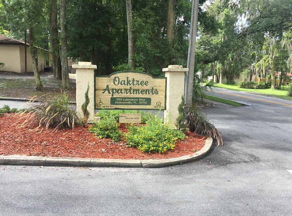 Oak Tree Apartments - Jacksonville, FL