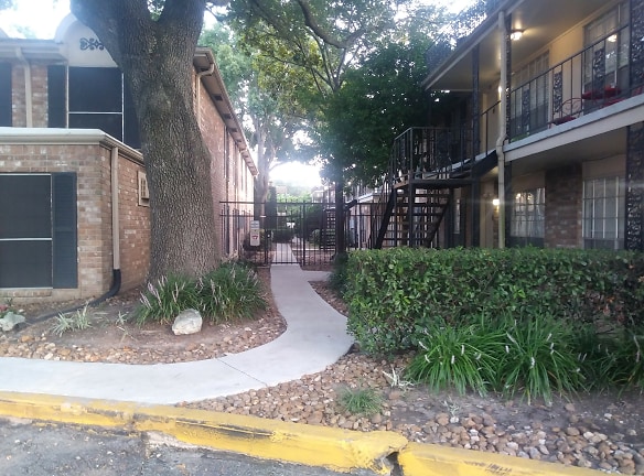 Lafayette West Corporate Apartments - Houston, TX